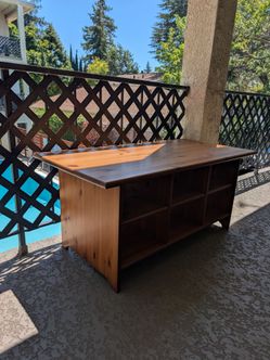 Furniture stand