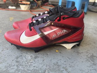 Alpha Menace 4 Pro Football Cleats 10.5