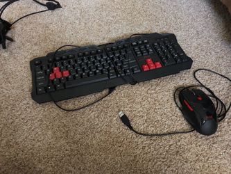 Azza gaming keyboard and mouse