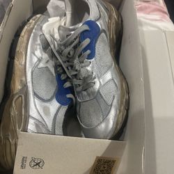 Golden Goose 