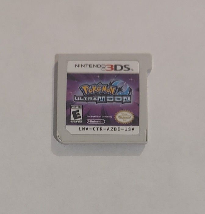 Pokémon Ultra Moon Nintendo 3DS Game Cartridge 