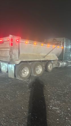 Dump truck super ten