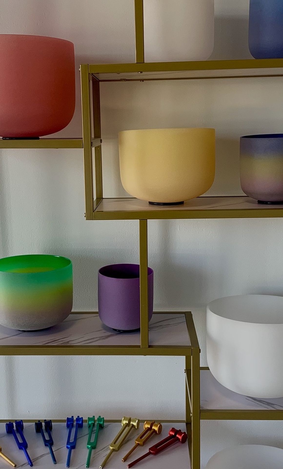 Crystal And Tibetan Singing Bowls , Wholesale To Public
