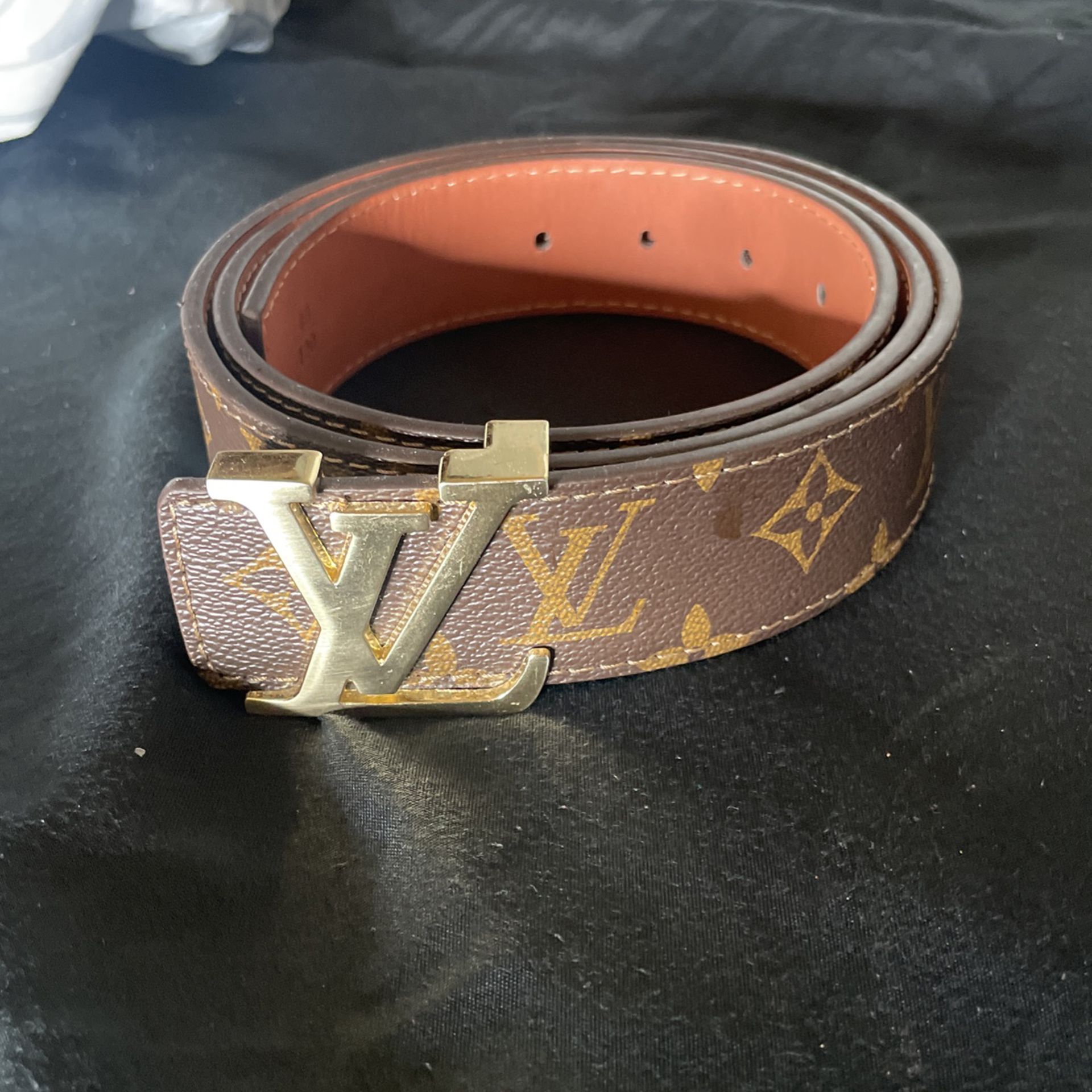 LV Pyramide Belt for Sale in Concord, CA - OfferUp