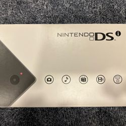 Brand New SEALED Nintendo Dsi