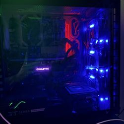 Gaming PC And peripherals