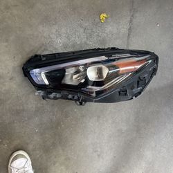 Mercedes Benz CLA Lt Headlight Oem