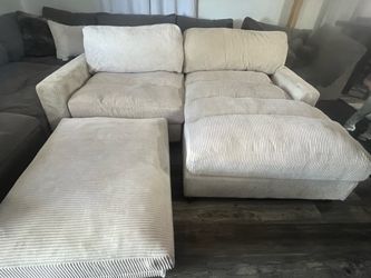 Sectional couch with ottoman