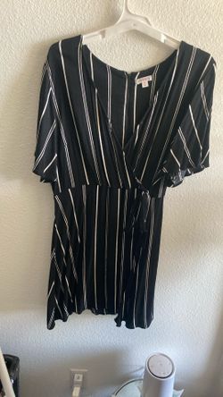 Striped Black And White Wrap Dress XXL