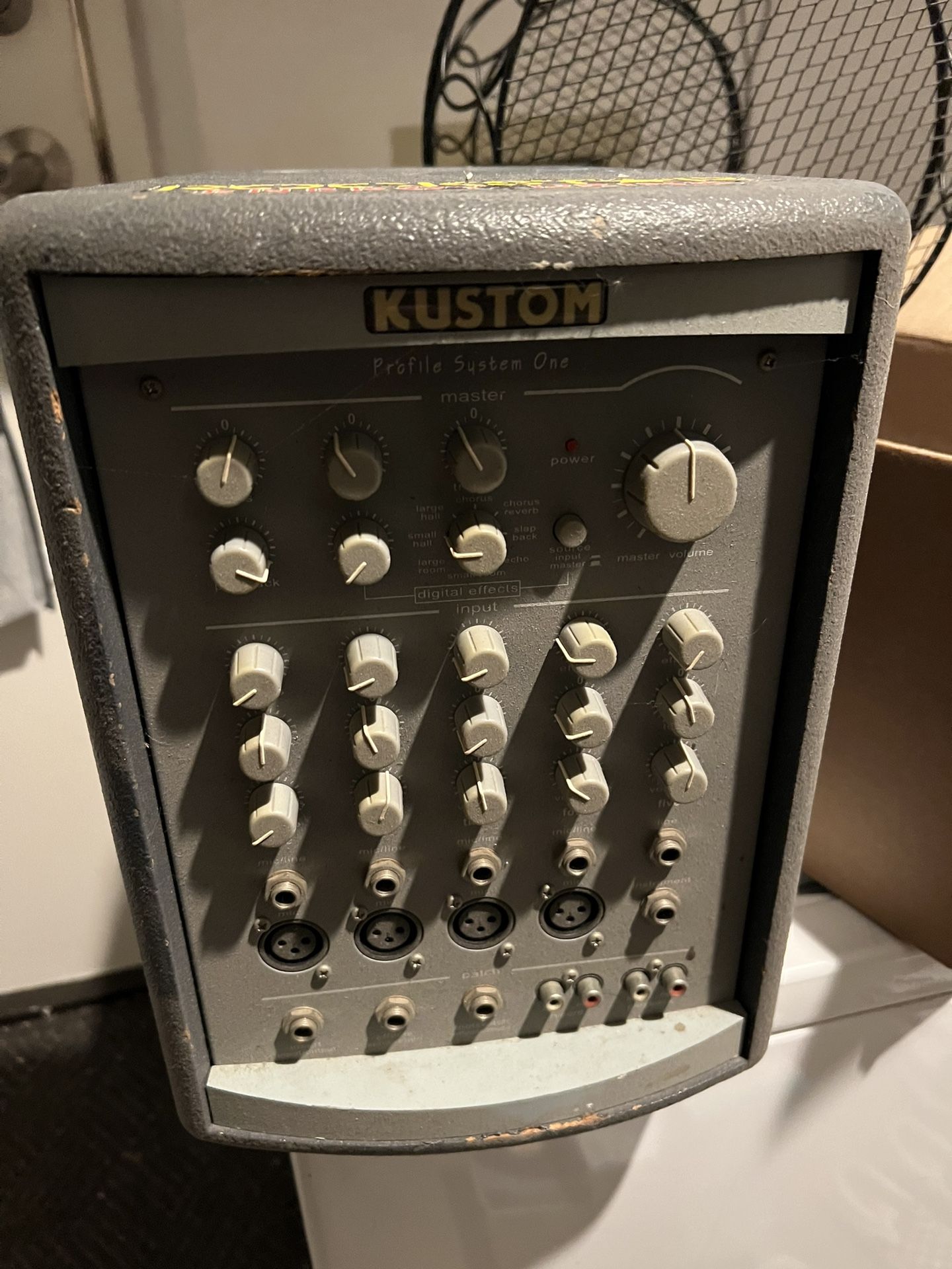 Kustom 100w PA