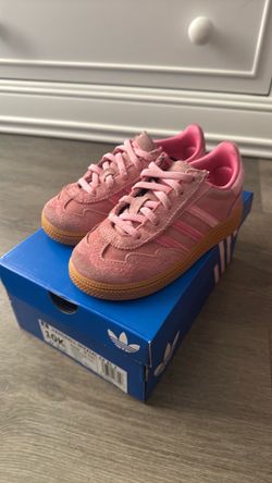 Adidas spezial