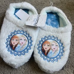 Big Girls Frozen Slippers