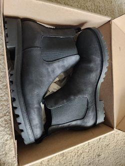 Patina 9.5 mens Portland Learher Boots