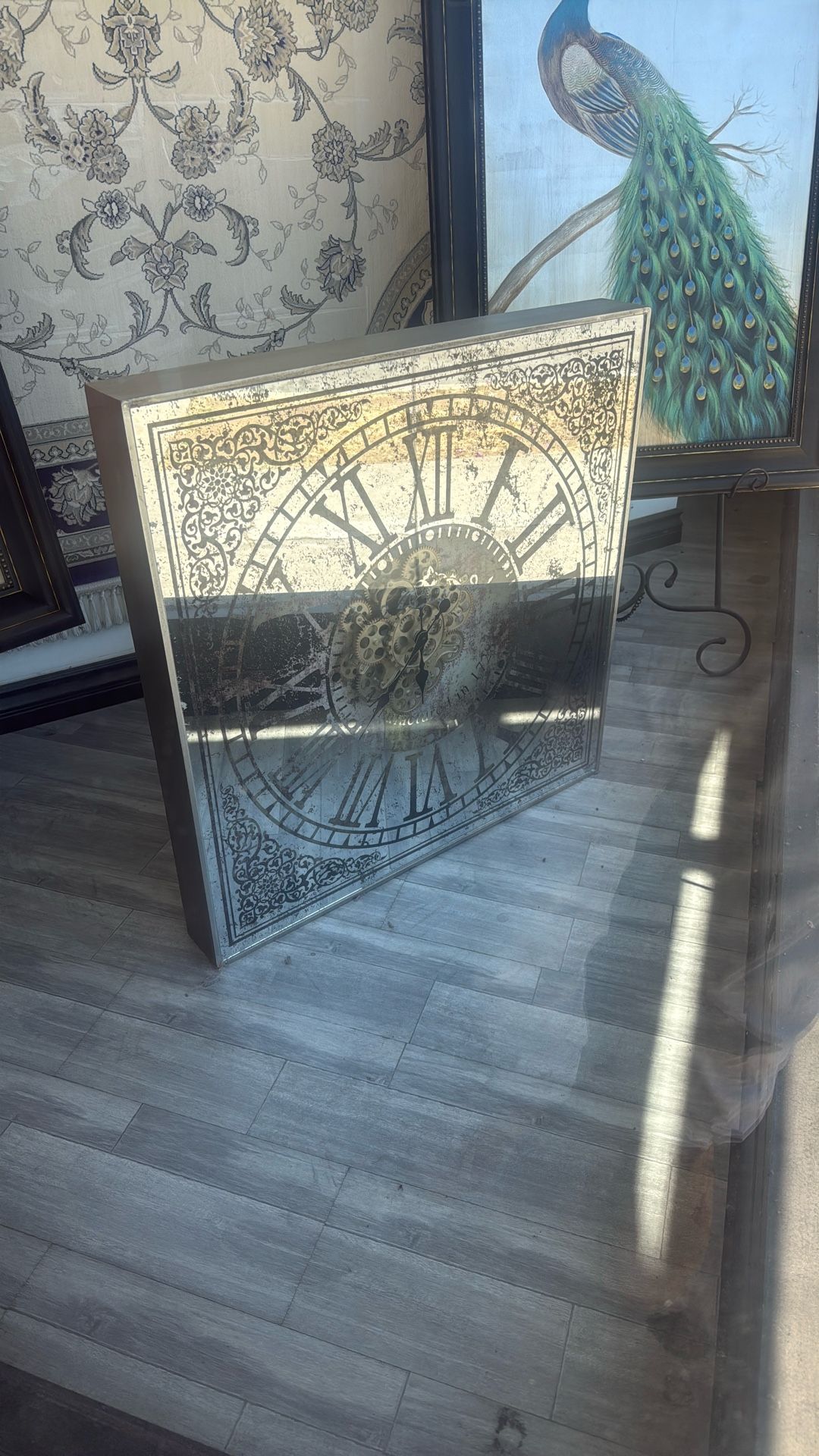 Clock ,