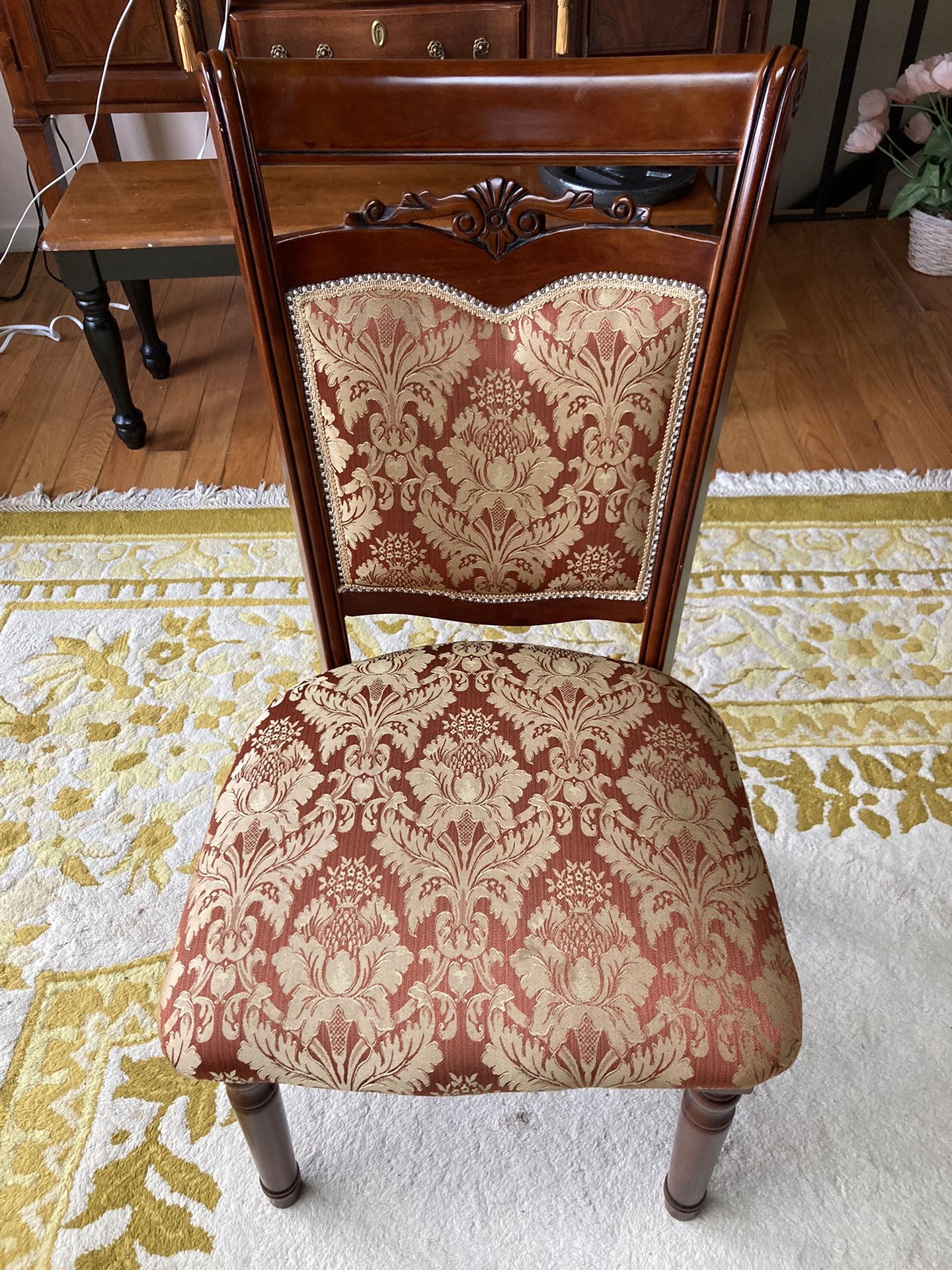 LAST ONE! Solid Wood Dining Chair – $40 Today Only 🪑