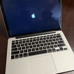 Apple Macbook Pro laptop