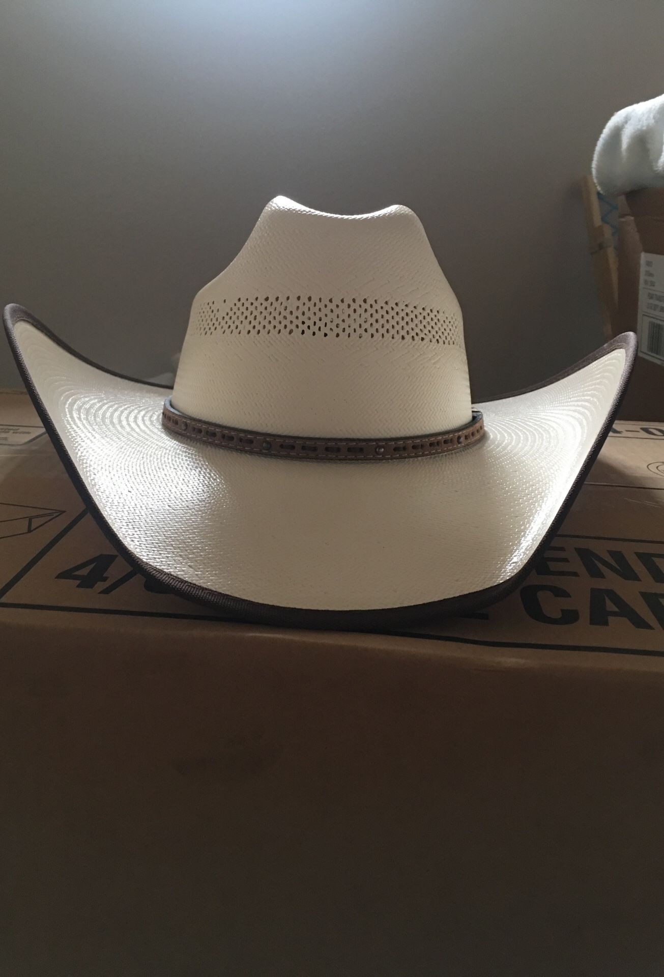 Cavender's sombreros shop