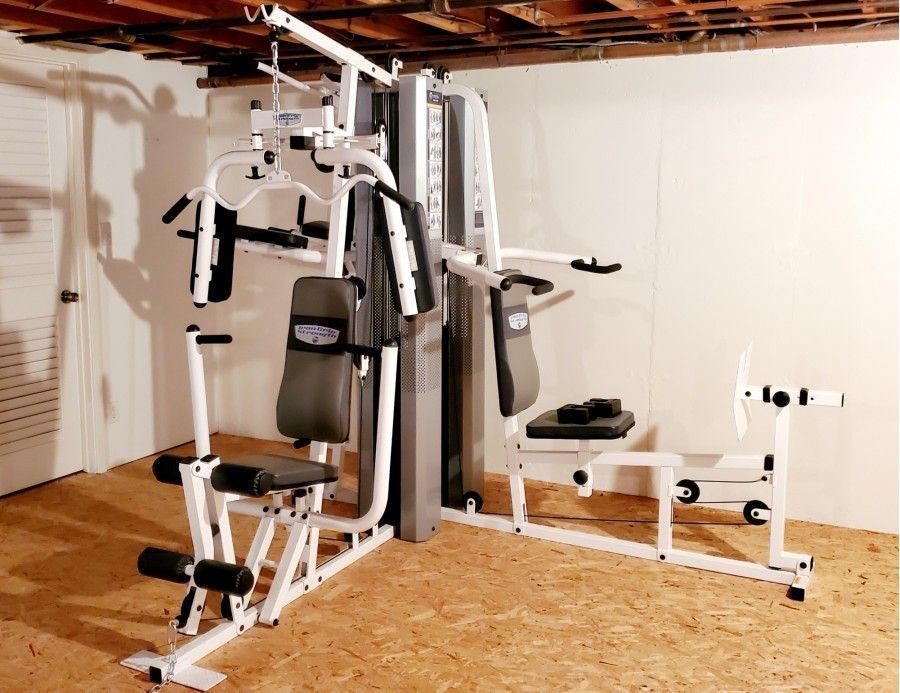 Full gym set (not assembled)