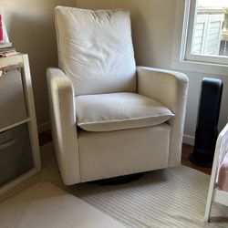 Babyletto Cali Swivel Glider 