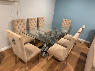 Table With 8 Chairs