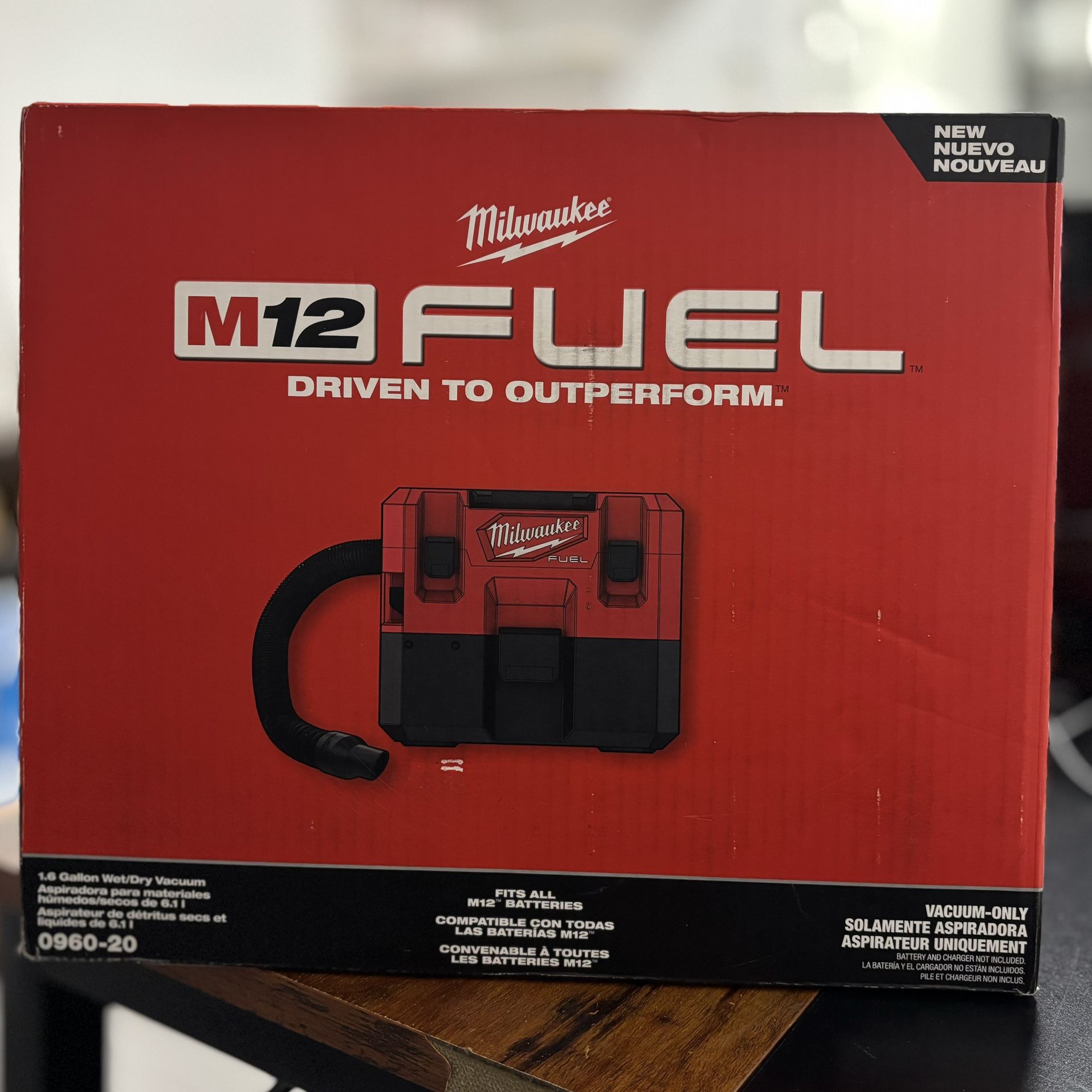 M12 FUEL 12-Volt Lithium-Ion Cordless 1.6 Gal. Wet/Dry Vacuum (Vacuum-Only)