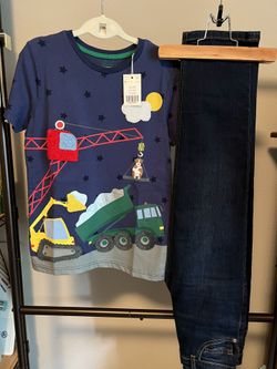 New. Mini Boden Jeans & T-shirt. Size 9 Yrs