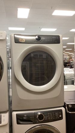 Electrolux Washer And Dryer Set Used 