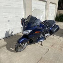 2004 Honda ST1300