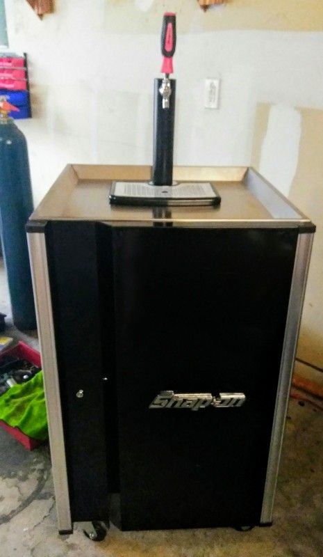 Snap On Epiq Kegerator w/ Keg and Cover Included