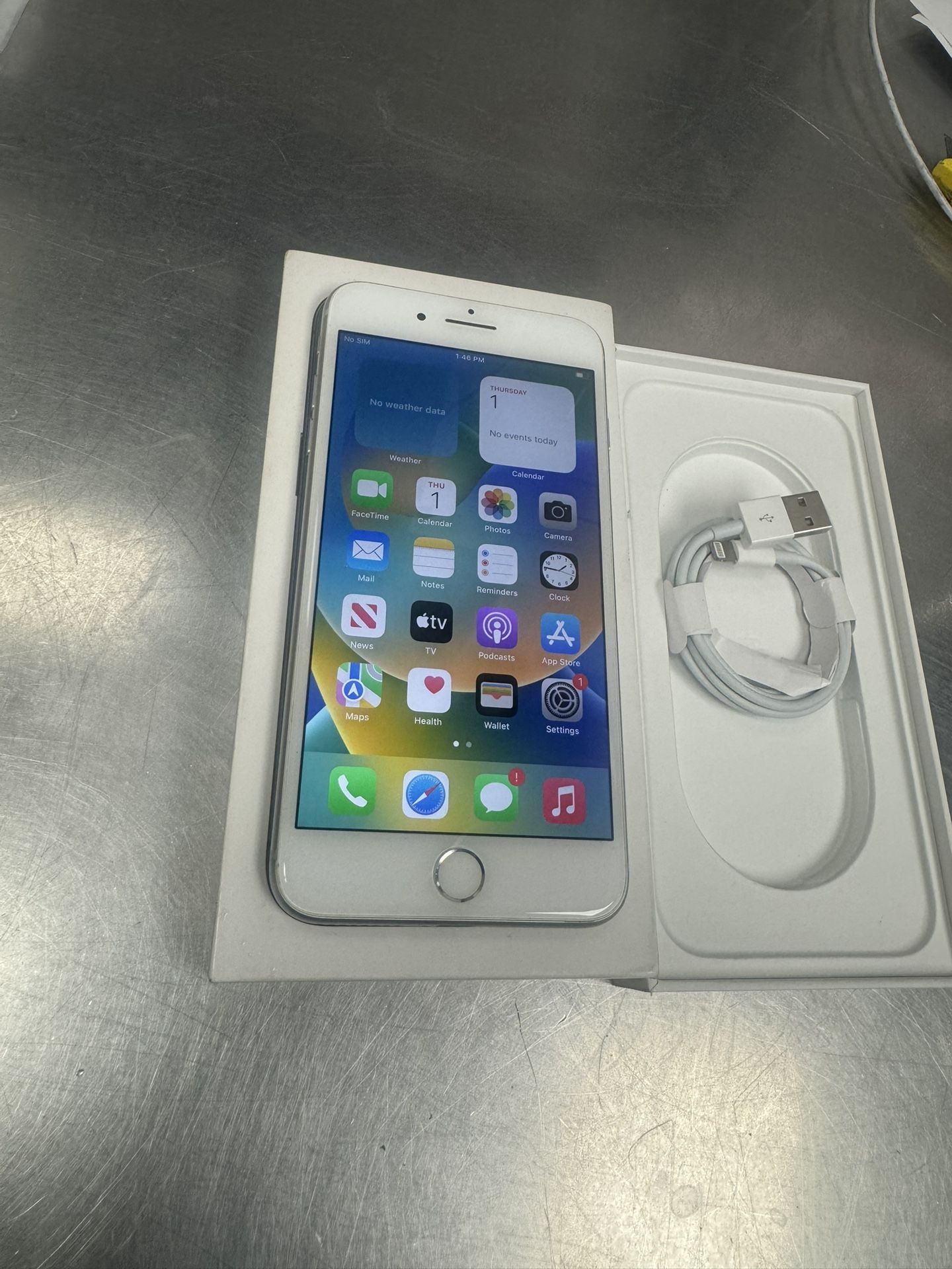 iPhone 8 Plus 128gb Factory Unlocked