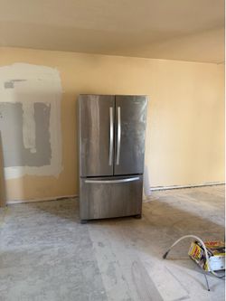 Whirlpool Fridge and freezer