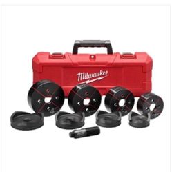 Brand new Knockout Set 