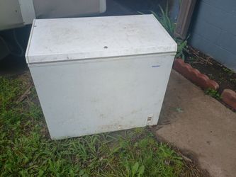 Deep freezer