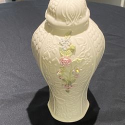 1998 Millenium Collection Covered Vase