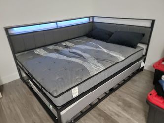 Queen bed