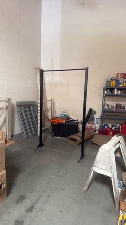 Pull up bar
