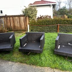 OUTDOORS CHAIRS
