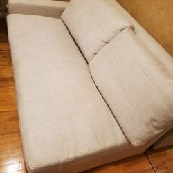 Couch/Small Sofa