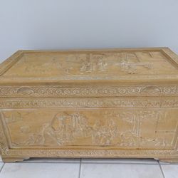 Trunk, Wood Carved