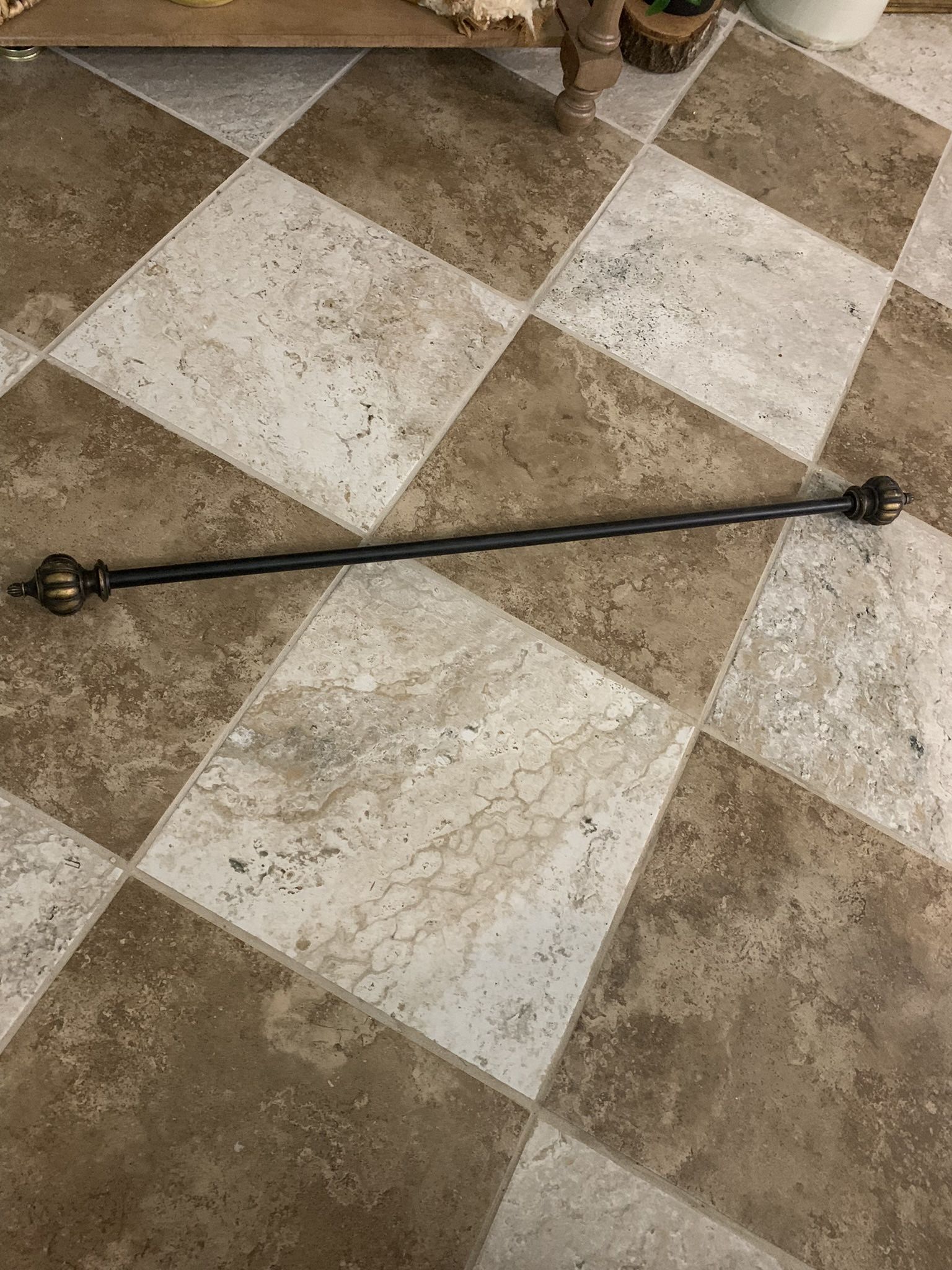 43-78” curtain rod
