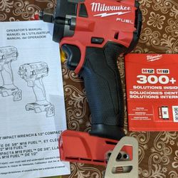 Milwaukee

M18 FUEL GEN-3 18V Lithium-Ion Brushless Cordless 1/2 in. Compact Impact Wrench with Friction Ring (Tool-Only)

