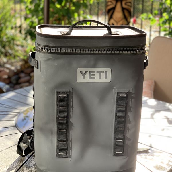 YETI Backflip 24 Soft Cooler Backpack for Sale in San Diego, CA OfferUp