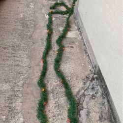 Decoración Navideña   $6.00 3 Disponible 