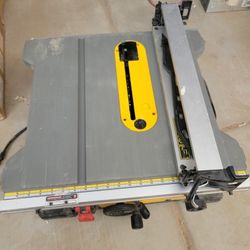 Dewalt 15 AMP Table Saw