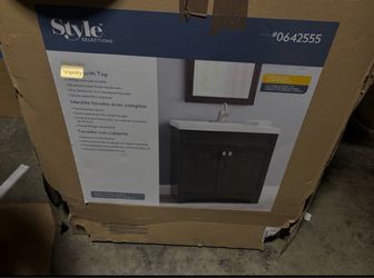 Style Selections Drayden Vanity with Top