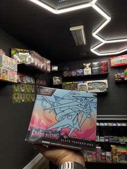 Pokemon Chaos Rising Pokemon Center ETB