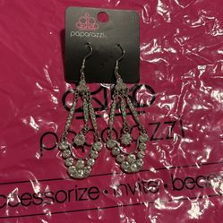 Paparazzi Chandelier Earrings Silver Rhinestones 