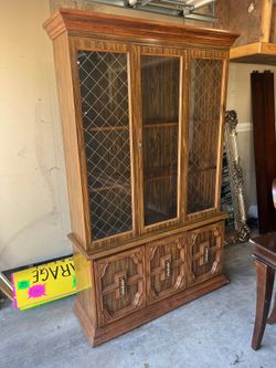 Traditional Wood China Cabinet with Lattice Glass Doors