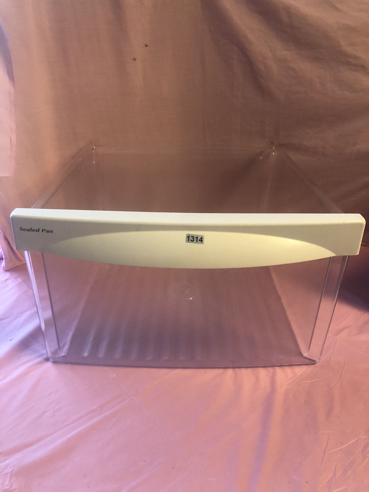#1314 GE Refrigerator Crisper Drawer Part # WR32X10834 197D2288