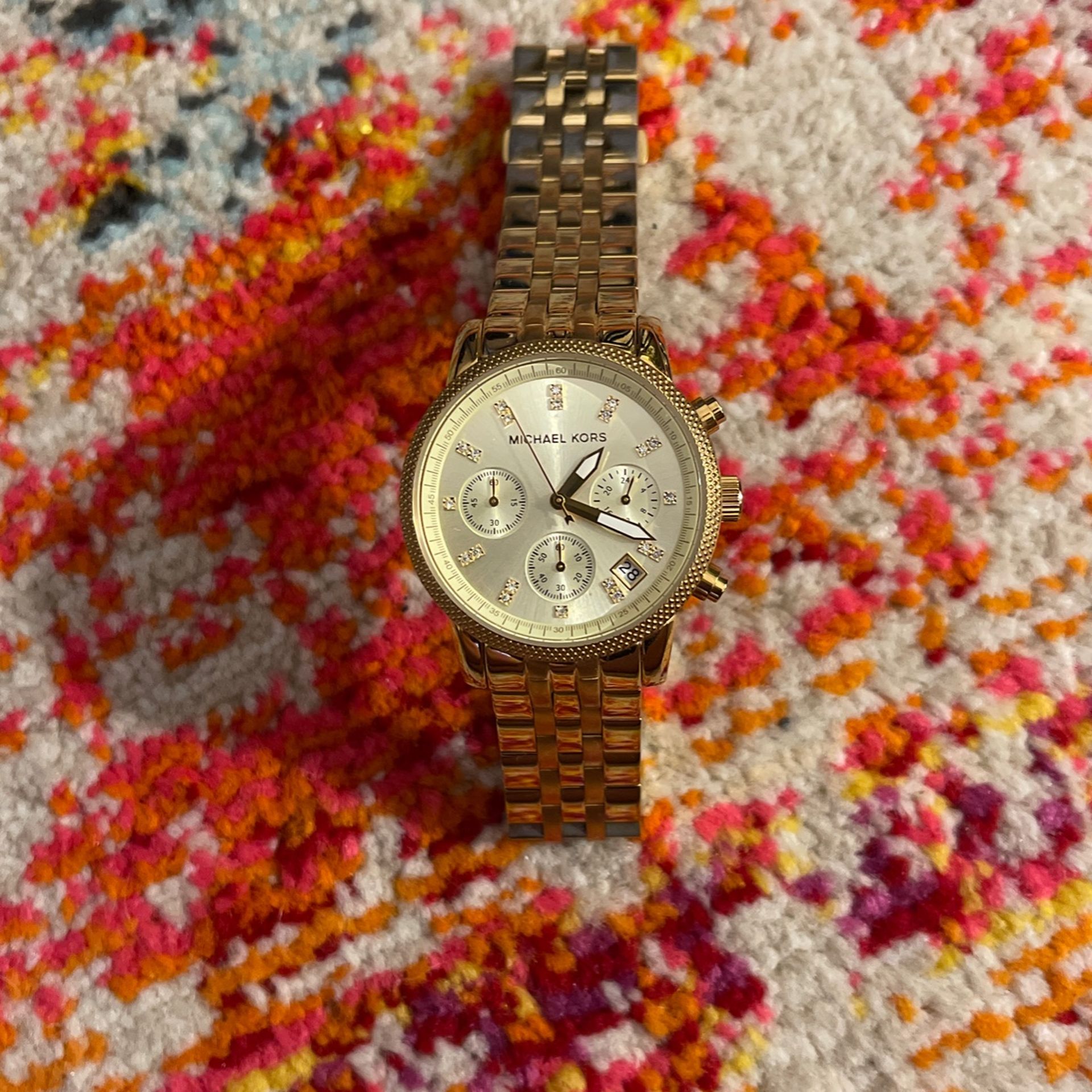 Michael Kors Gold Barely Worn Mk5676 Needs Battery